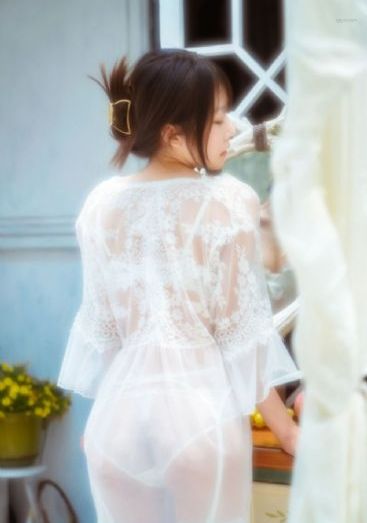 欧美美女内搭试穿_4K动漫免费观看