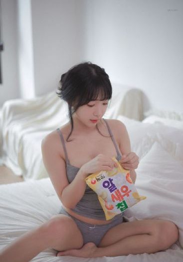 国产祛皱精华哪个好_高清高清迅雷在线观看