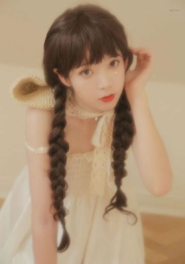女性搭配欧美_国产剧免费观看超清