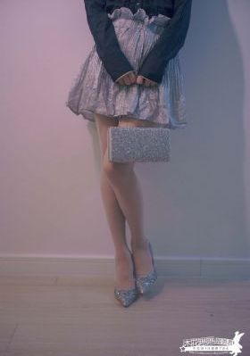一女战三老外一女战三黑人_1080P超清在线观看
