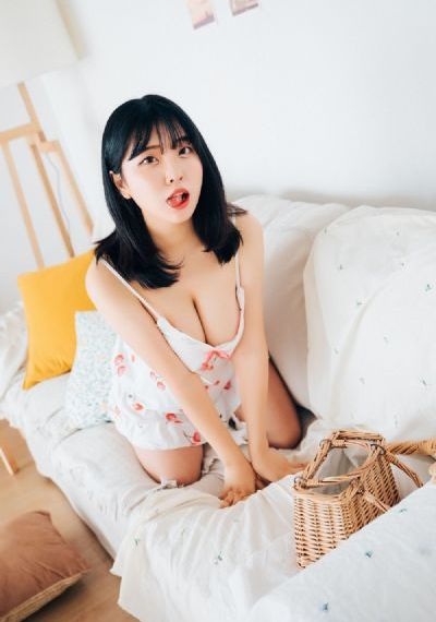 美女国产三级视频_剧情片在线播放观看