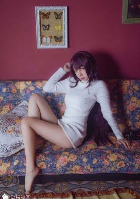 欧美女神比美_午夜在线观看完整版