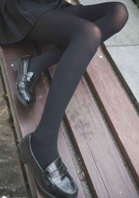 日韩超性感美女图片_超清手机在线观看