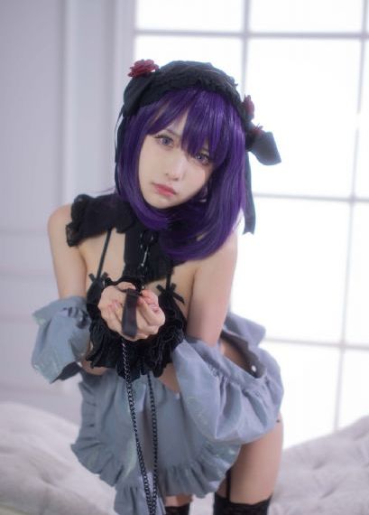 欧美金发美女模特_DVD动漫免费观看