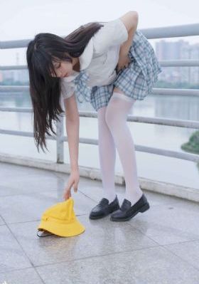 欧美国产日韩色综合_HD日韩电影在线