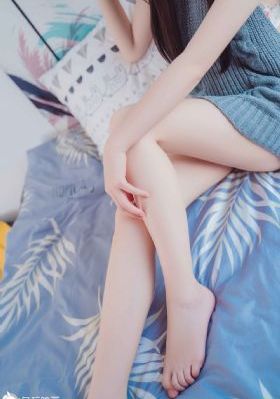 欧美长款皮衣街拍图片_1080高清视频观看