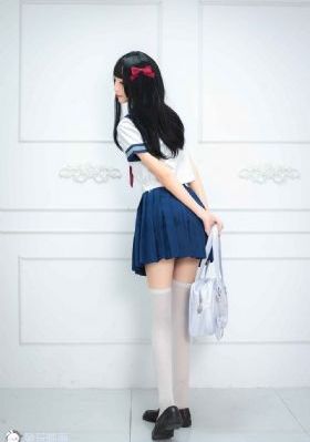 欧美180身高美女_720高清迅雷在线观看