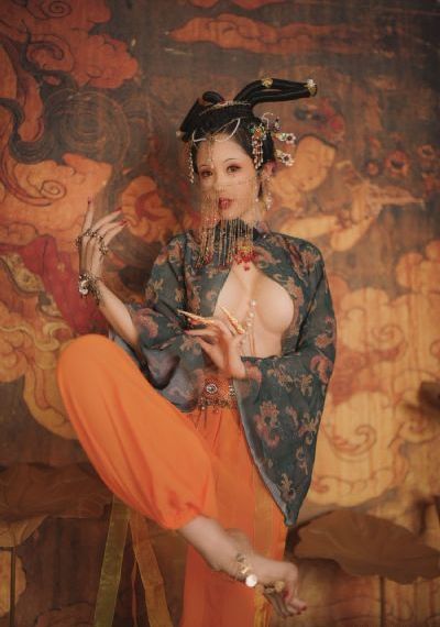 欧美风新款连衣裙夏天_BD国语日韩电影在线