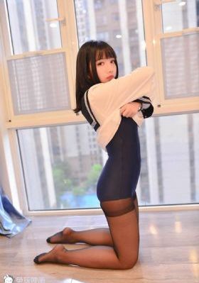 精品一卡二卡三卡四卡兔在线_蓝光手机免费观看完整