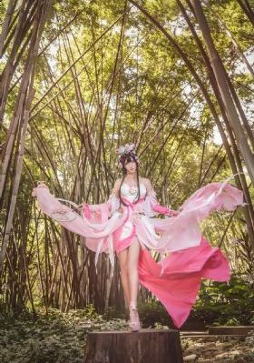 欧美灿烂大笑女生头像_免费高清日本成人在线