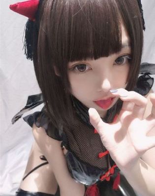欧美男生头像黑白霸气_HD手机在线观看